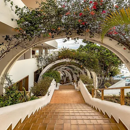 Brand New In Parque Royal Pool Terrace Wifi Апартаменти